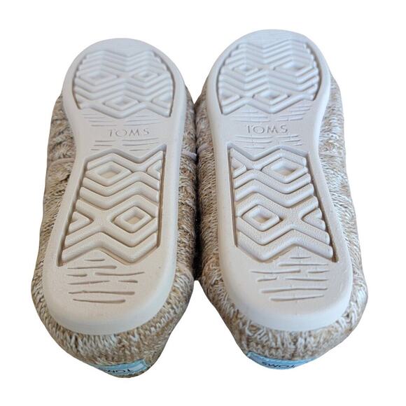 TOMS Ortholite Sahara Chunky Cable Knit Faux Fur Shoes Womens 9W Flexible Unique - Picture 2 of 10